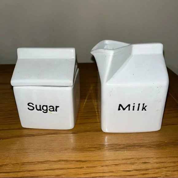 Cream and sugar ceramic set - Picture 4 of 5